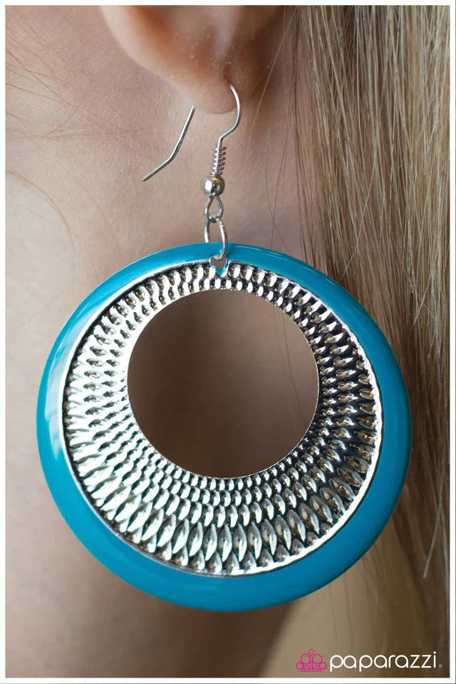 Paparazzi Earring ~ Making Waves - Blue