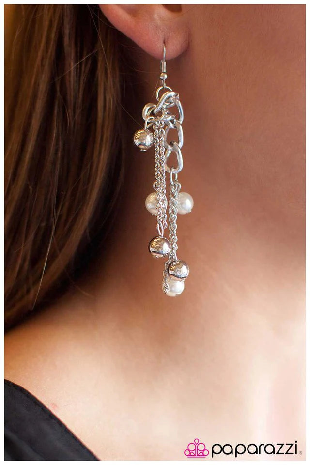 Paparazzi Earring ~ Oh, Jackie - White