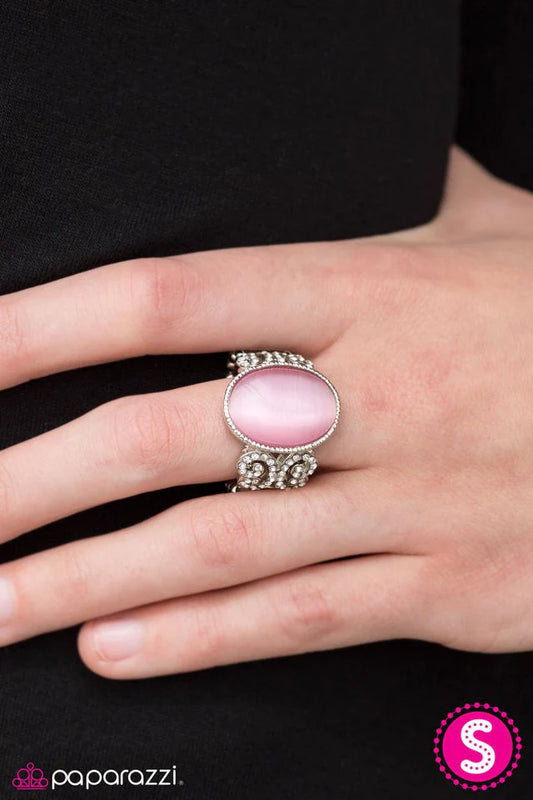 Paparazzi Ring ~ Your Castle Awaits - Pink