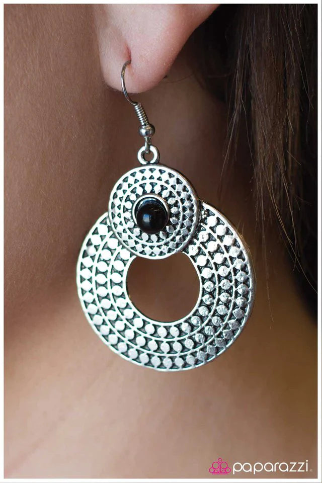 Paparazzi Earring ~ Egyptian Elegance - Black