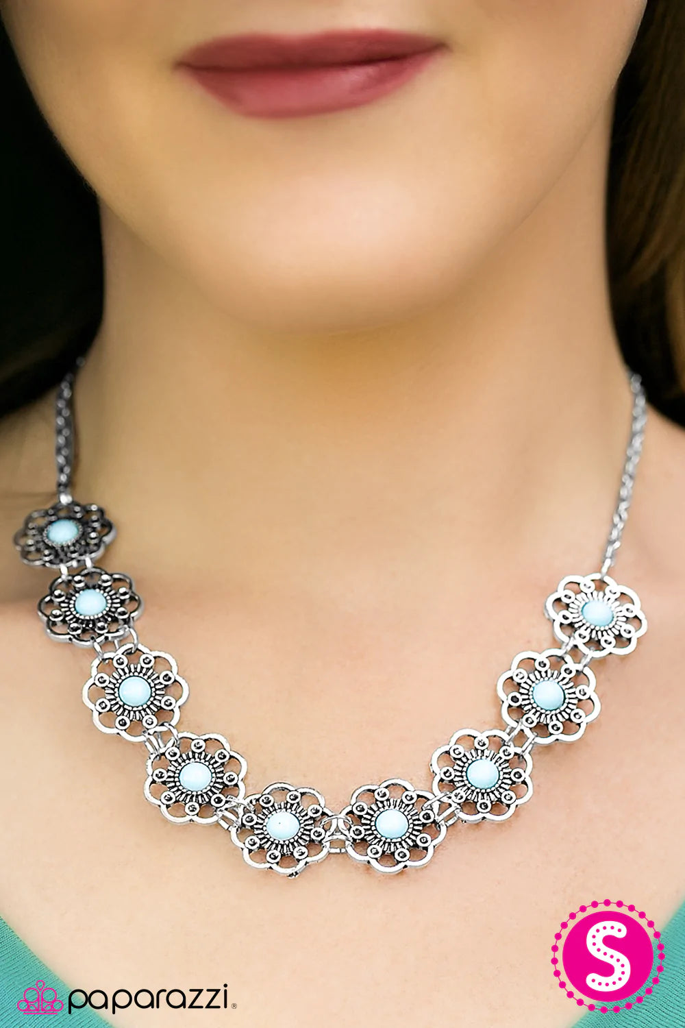 Collar Paparazzi ~ La vida en el jardín - Azul
