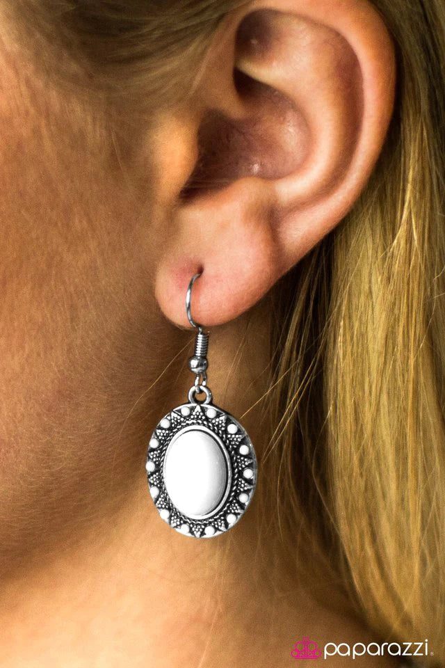 Paparazzi Earring ~ The Sun Is Up - White