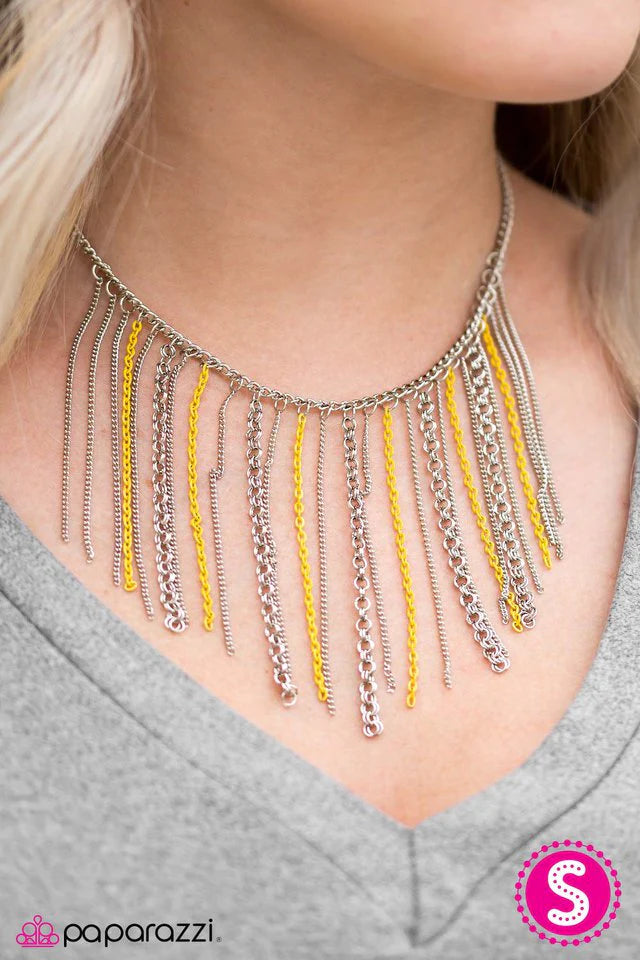 Paparazzi Necklace ~ Dare To Be Different - Yellow