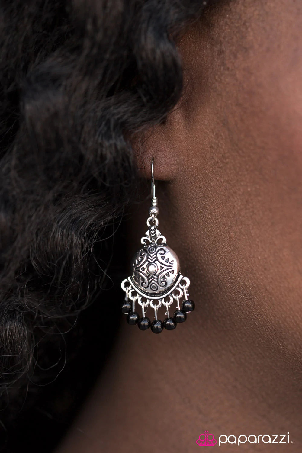 Pendiente de paparazzi: ¿lo has pillado? - Negro