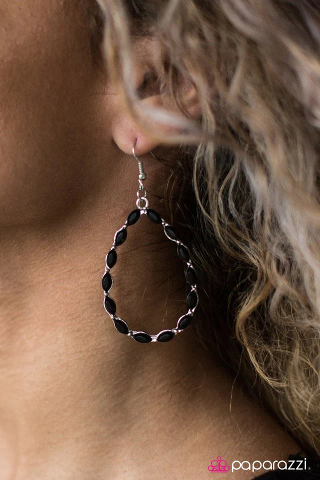 Pendiente Paparazzi ~ A veces, todo lo que necesitas es color - Negro