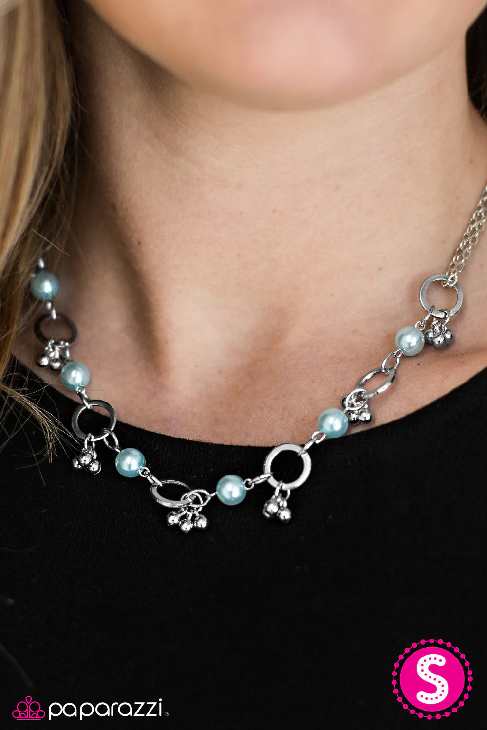 Collar Paparazzi ~ SHORE As The Wind Blows - Azul