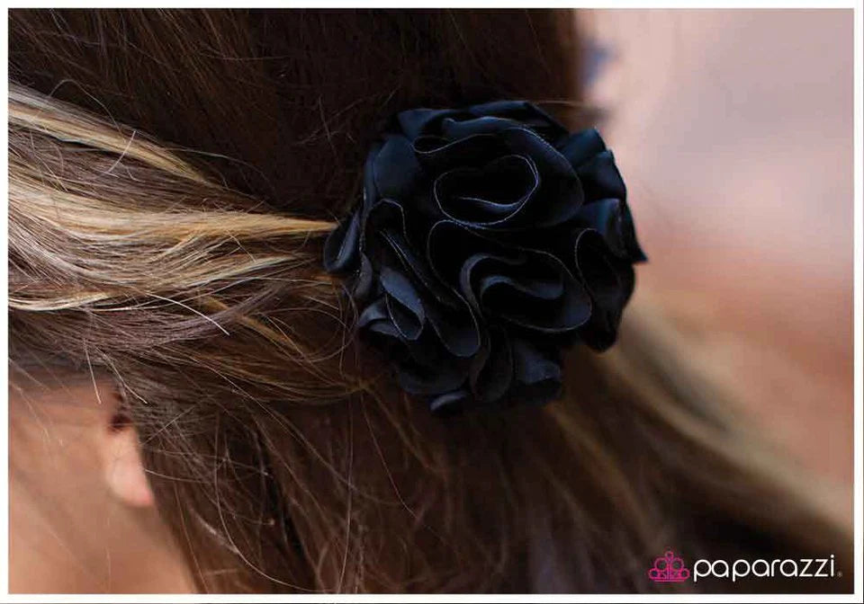 Paparazzi Hair Accessories ~ Enchanted By Ebony - Black