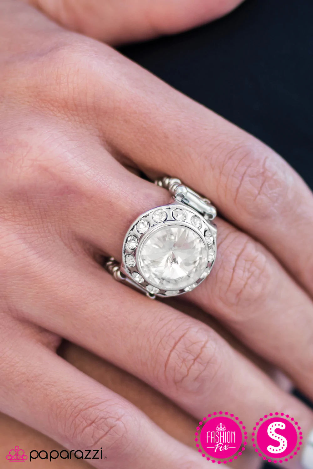 Paparazzi Ring ~ Your Place or SHINE? - White