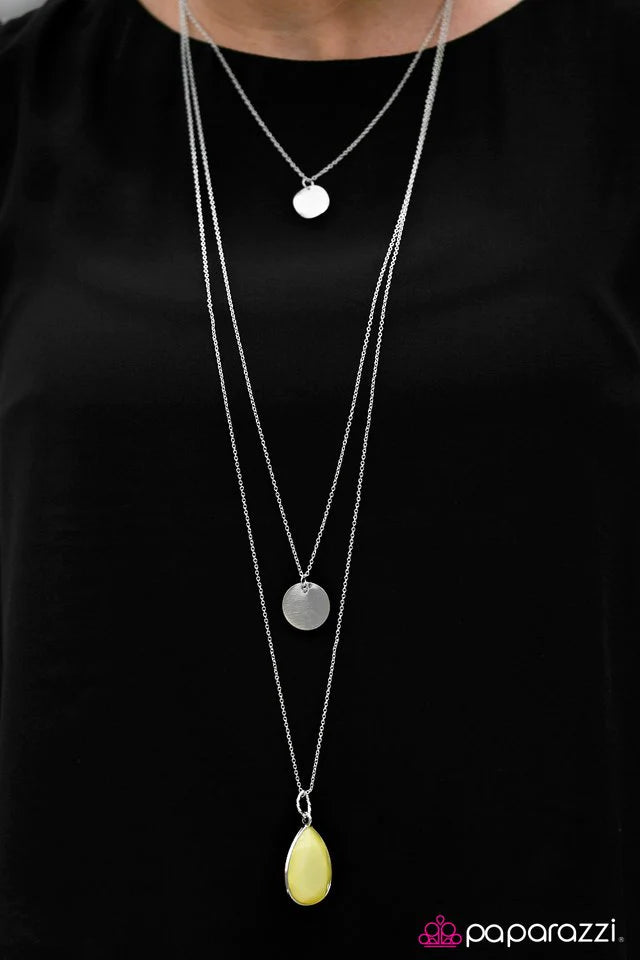 Collar Paparazzi ~ RAIN Supreme - Amarillo