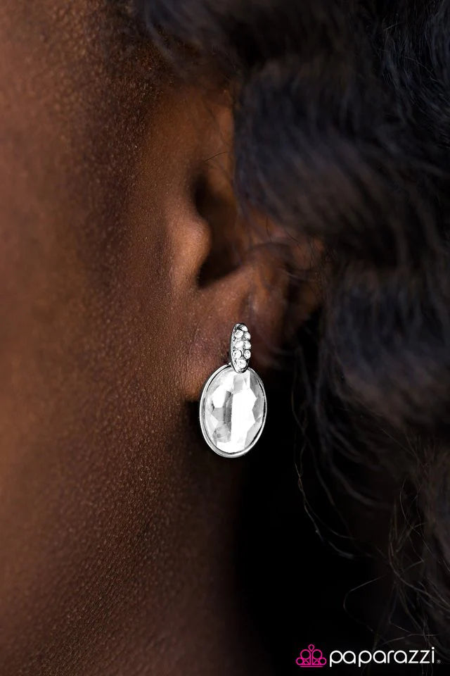 Paparazzi Earring ~ Come WALTZ May - White
