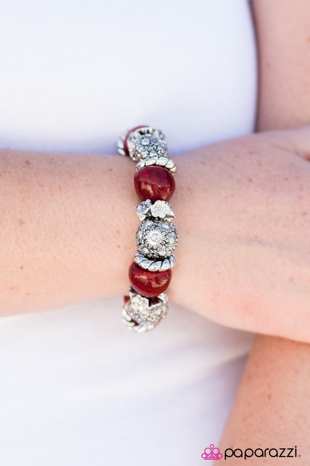 Paparazzi Bracelet ~ A La Mode - Red
