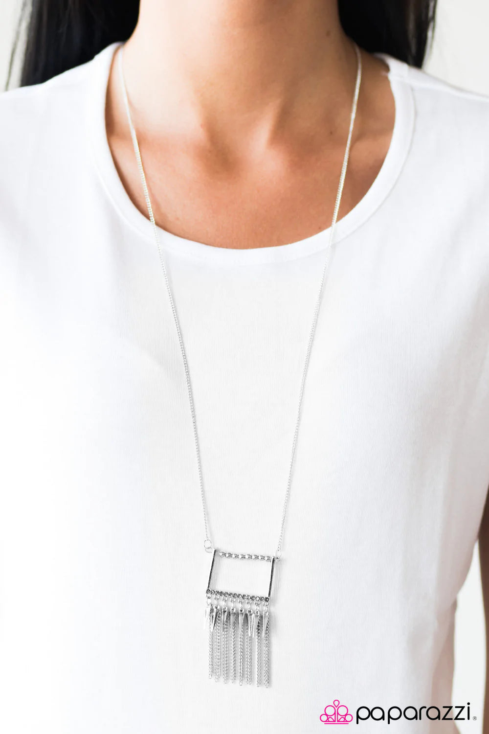 Paparazzi Necklace ~ Sharp Sophistication - Silver