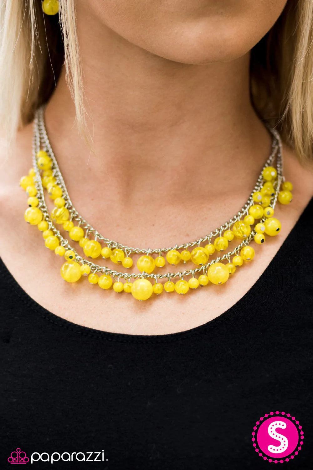 Collar Paparazzi ~ Summer Isles - Amarillo