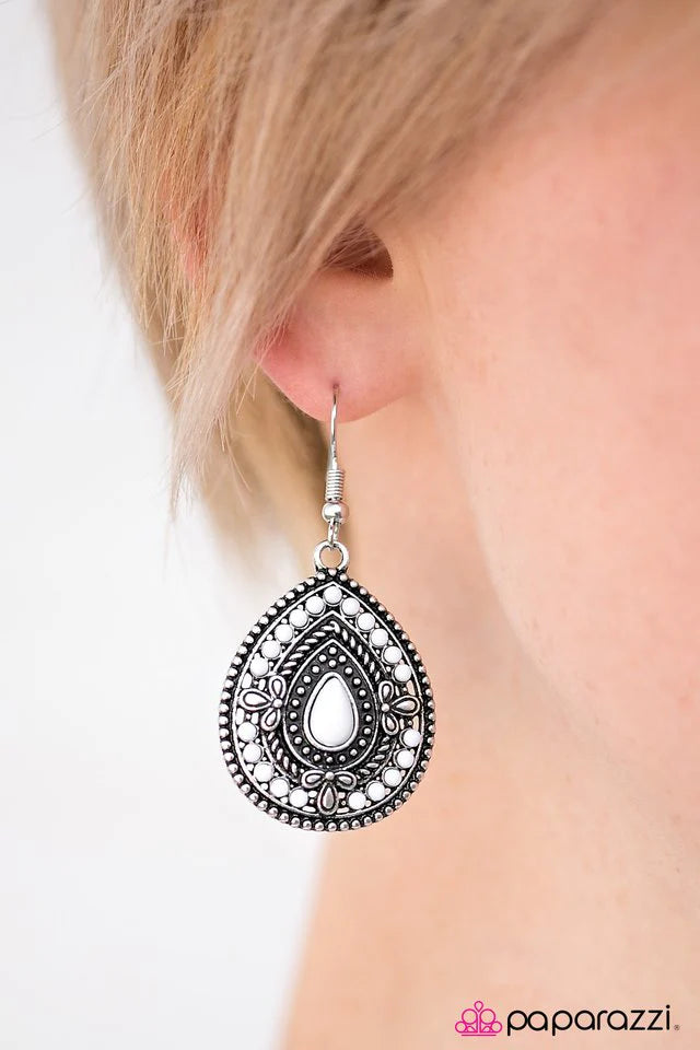 Paparazzi Earring ~ Dropping Daylight - White