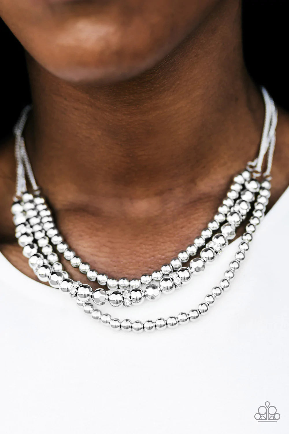 Paparazzi Necklace ~ Its A Diva Thing - Silver