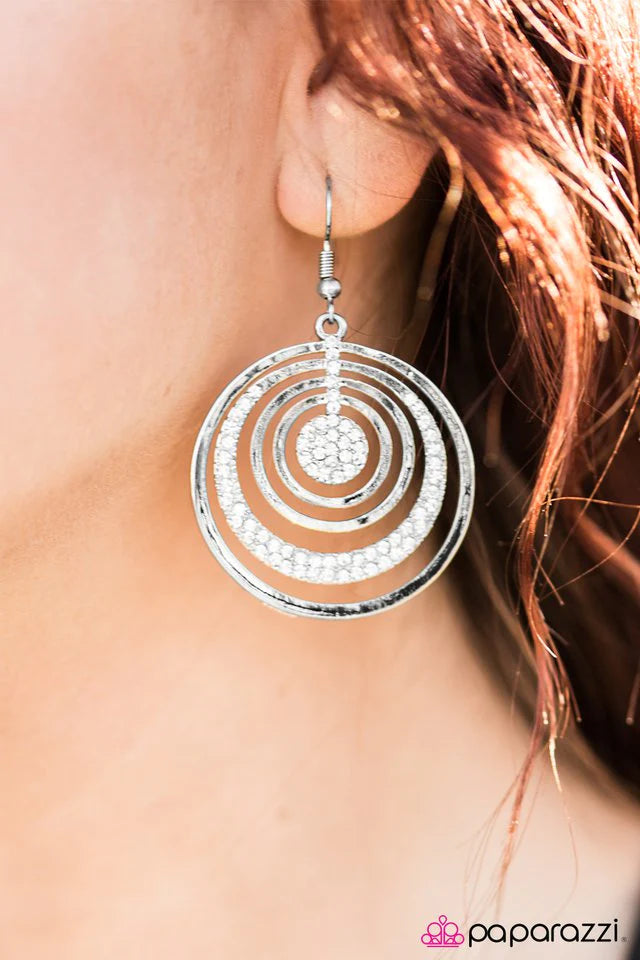 Pendiente Paparazzi ~ Llévame a la discoteca - Blanco