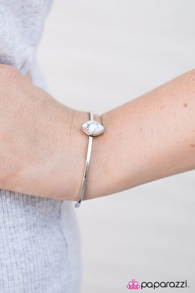 Paparazzi Bracelet ~ Sticks and SANDSTONES - White