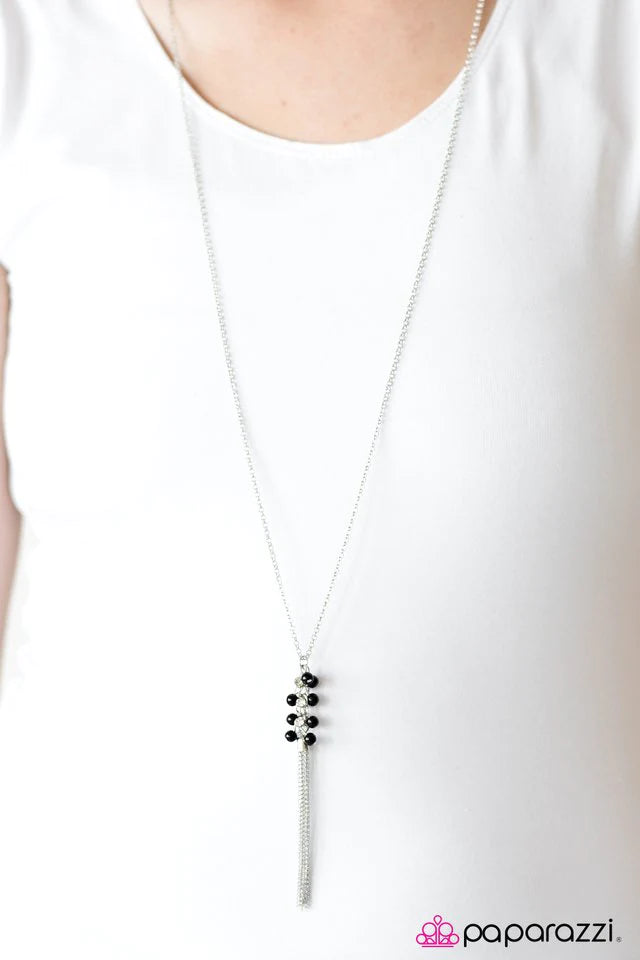 Collar Paparazzi ~ Color Craze - Negro