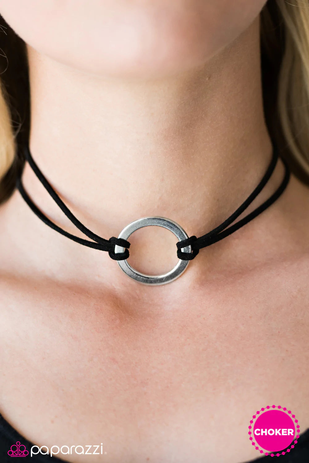 Paparazzi Necklace ~ Eyes Wide Open - Black