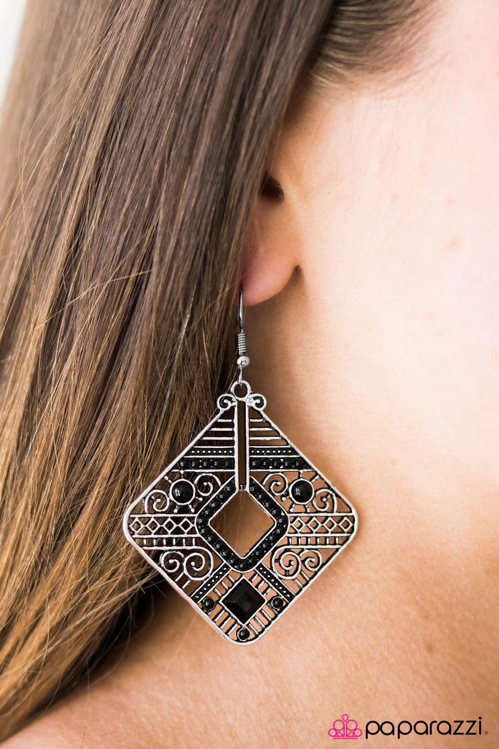 Paparazzi Earring ~ Let It CONGO - Black