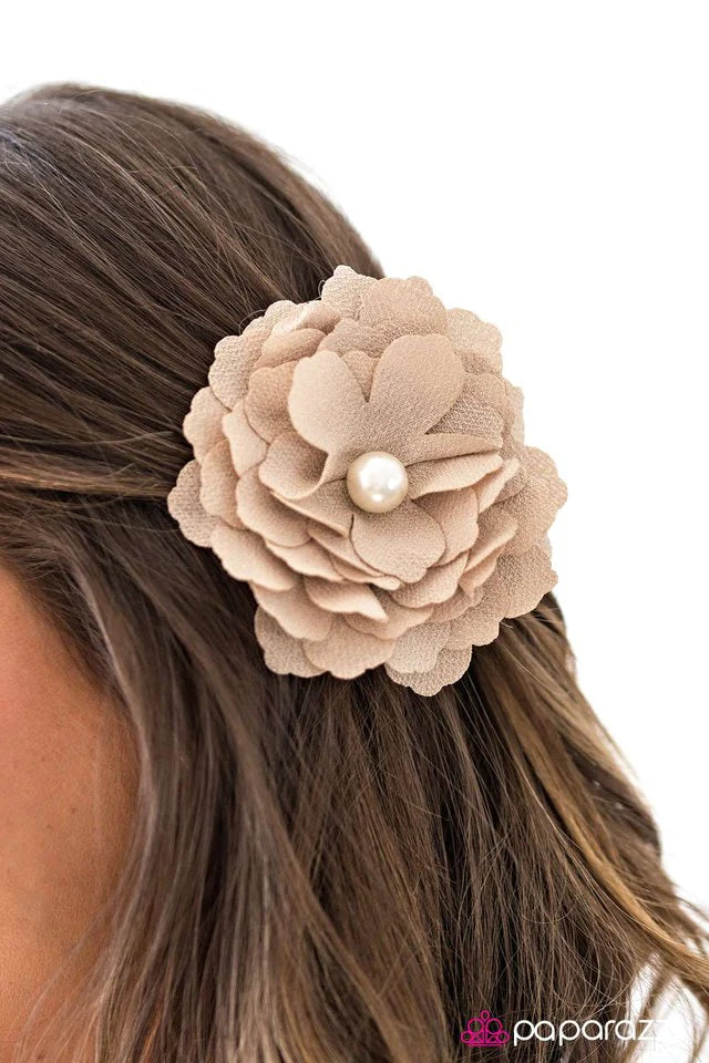 Paparazzi Hair Accessories ~ He Loves Me - Brown