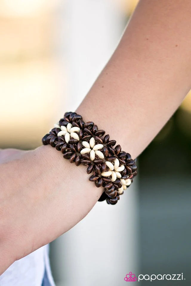 Paparazzi Bracelet ~ Maui Melody - White