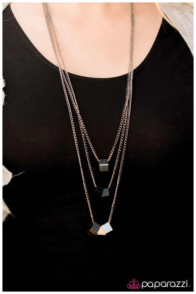 Paparazzi Necklace ~ All Squared Away - Black
