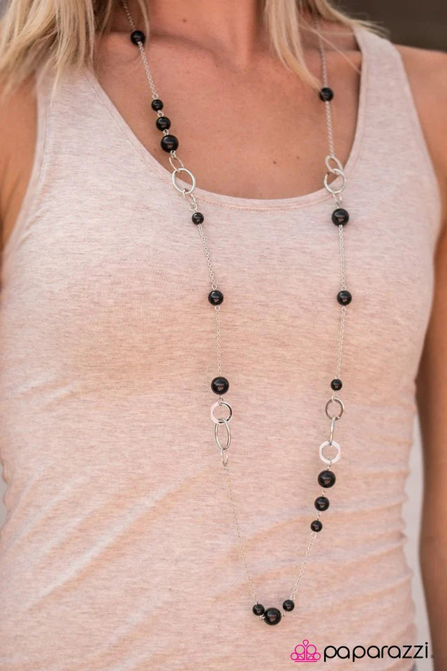 Paparazzi Necklace ~ Once Upon A Dream - Black