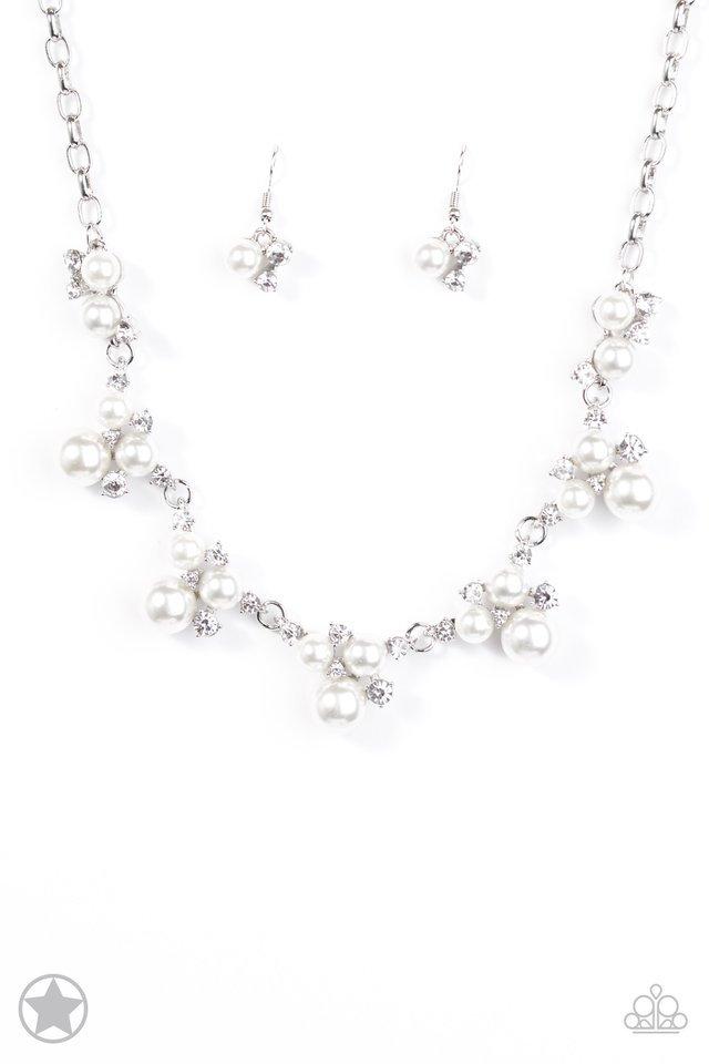 Paparazzi Necklace Blockbuster - Toast to Perfection - White