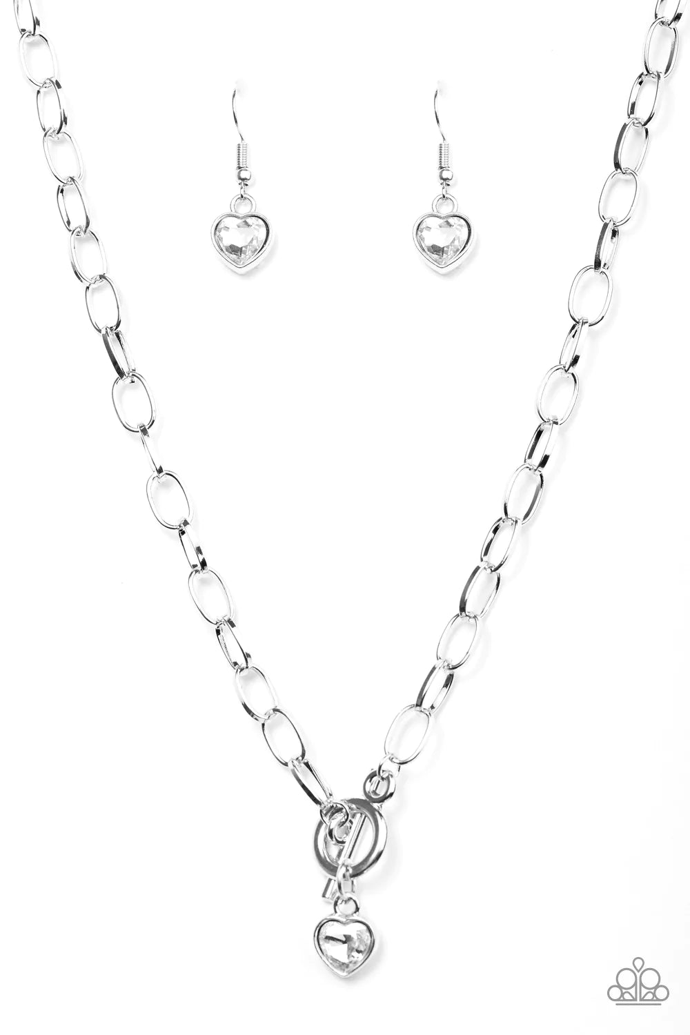 Paparazzi Necklace ~ Let Your Heart Shine - White