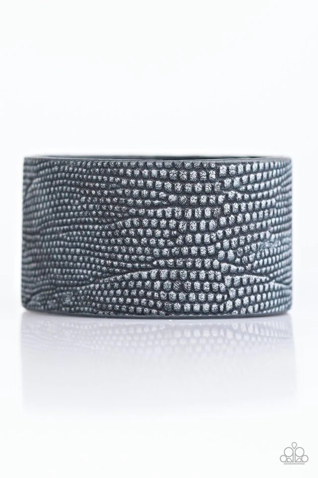 Paparazzi Bracelet ~ On Your BEAST Behavior - Blue