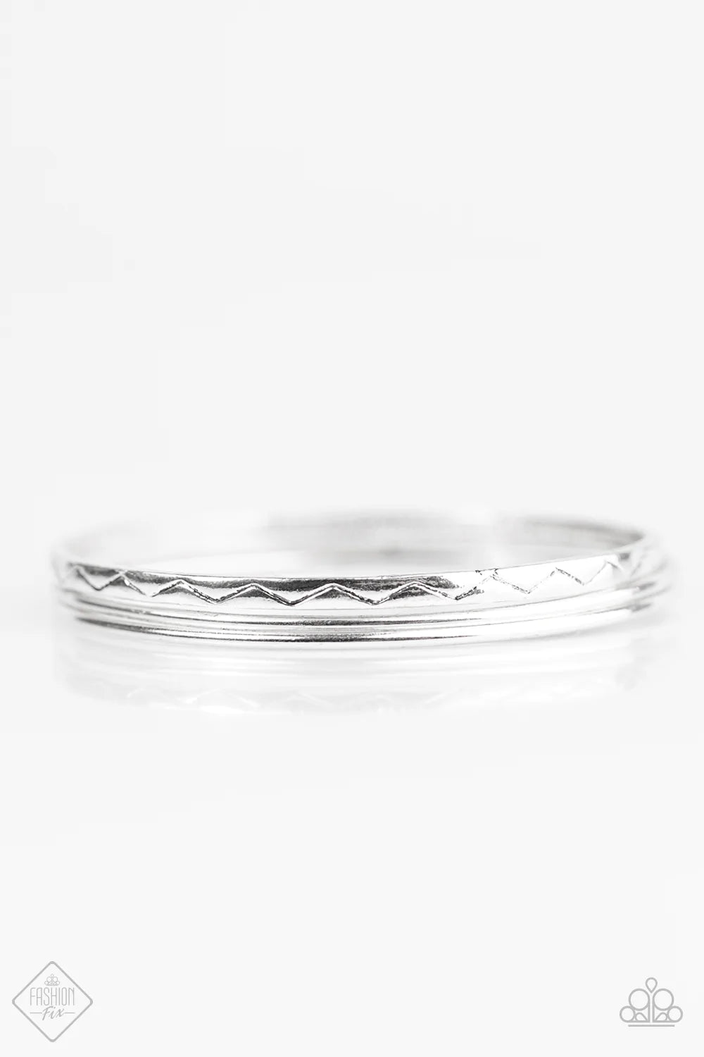 Paparazzi Bracelet ~ Metro Maverick - Silver