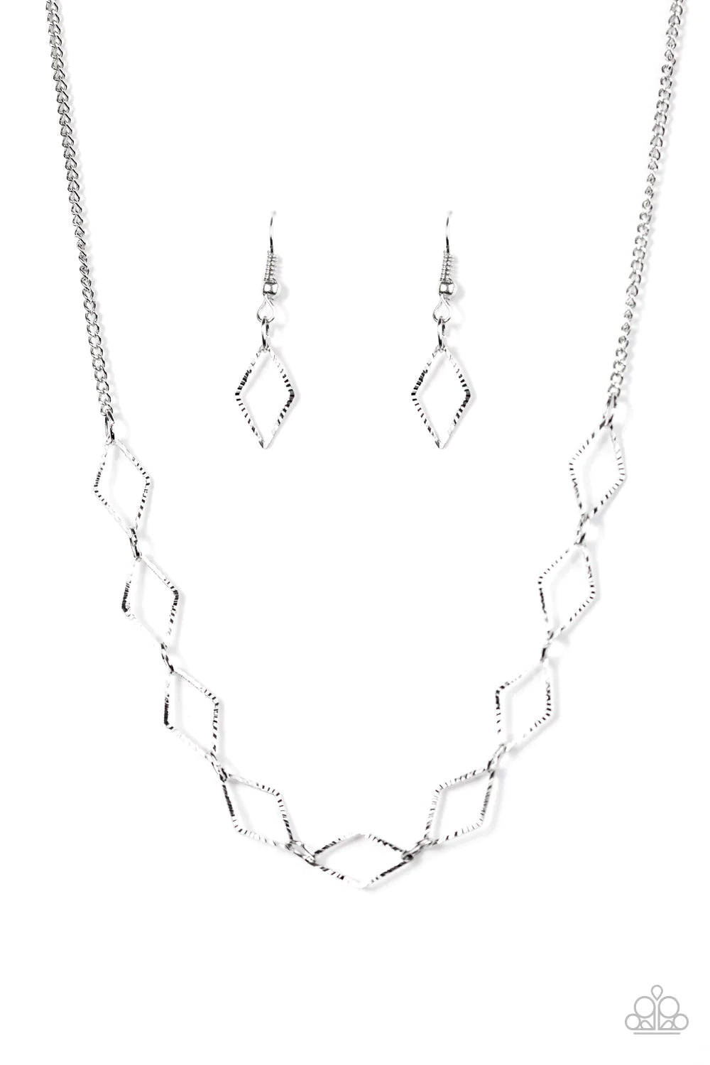 Paparazzi Necklace ~ GLISTEN To Me - Silver