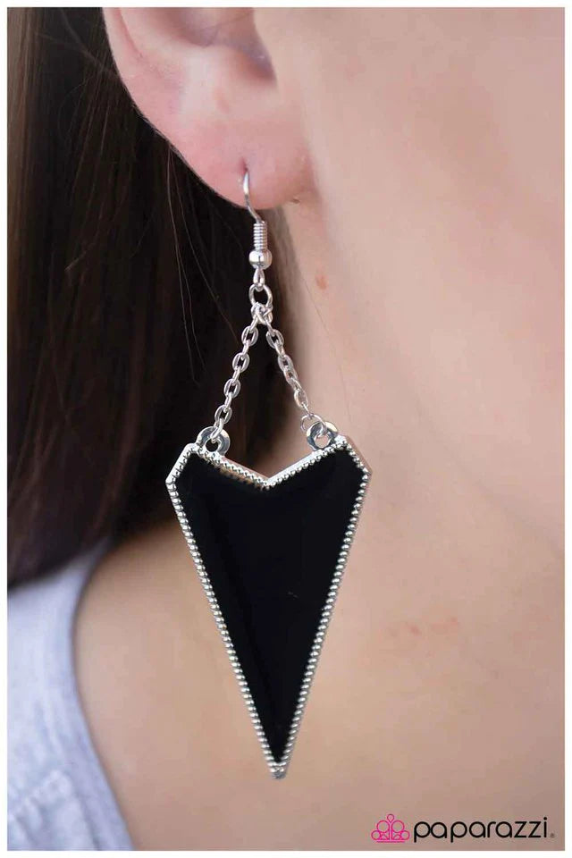 Paparazzi Earring ~ Tough As Nails - Black