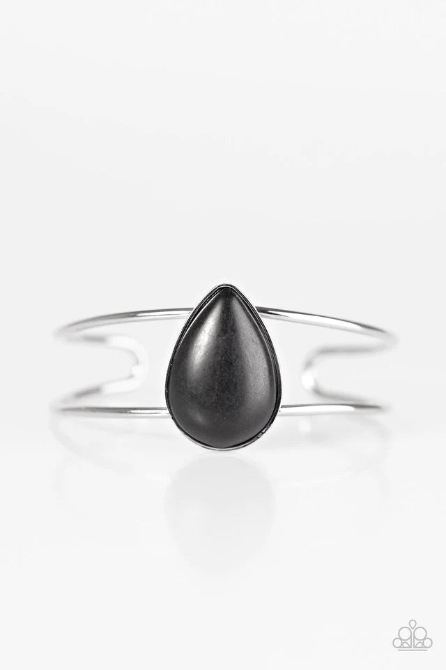 Paparazzi Bracelet ~ Hidden Oasis - Black