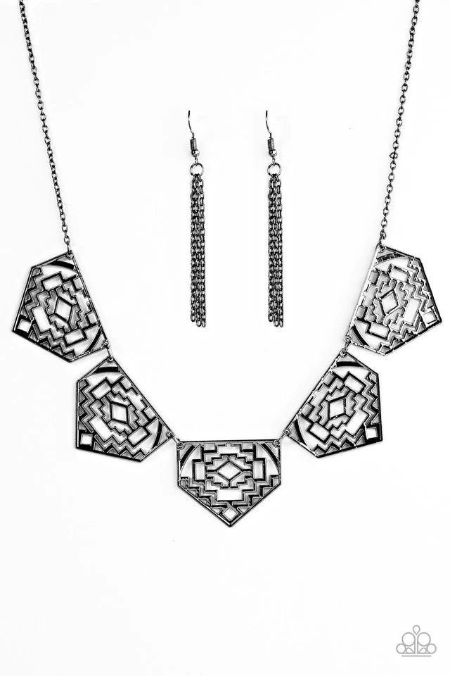 Collar Paparazzi ~ Hacienda Heights - Negro
