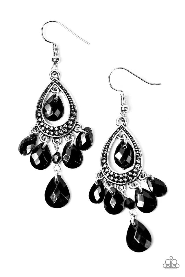 Paparazzi Earring ~ Enjoy The Wild Things - Black