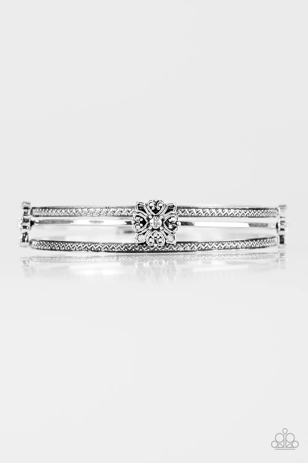 Paparazzi Bracelet ~ Demure Decor - White