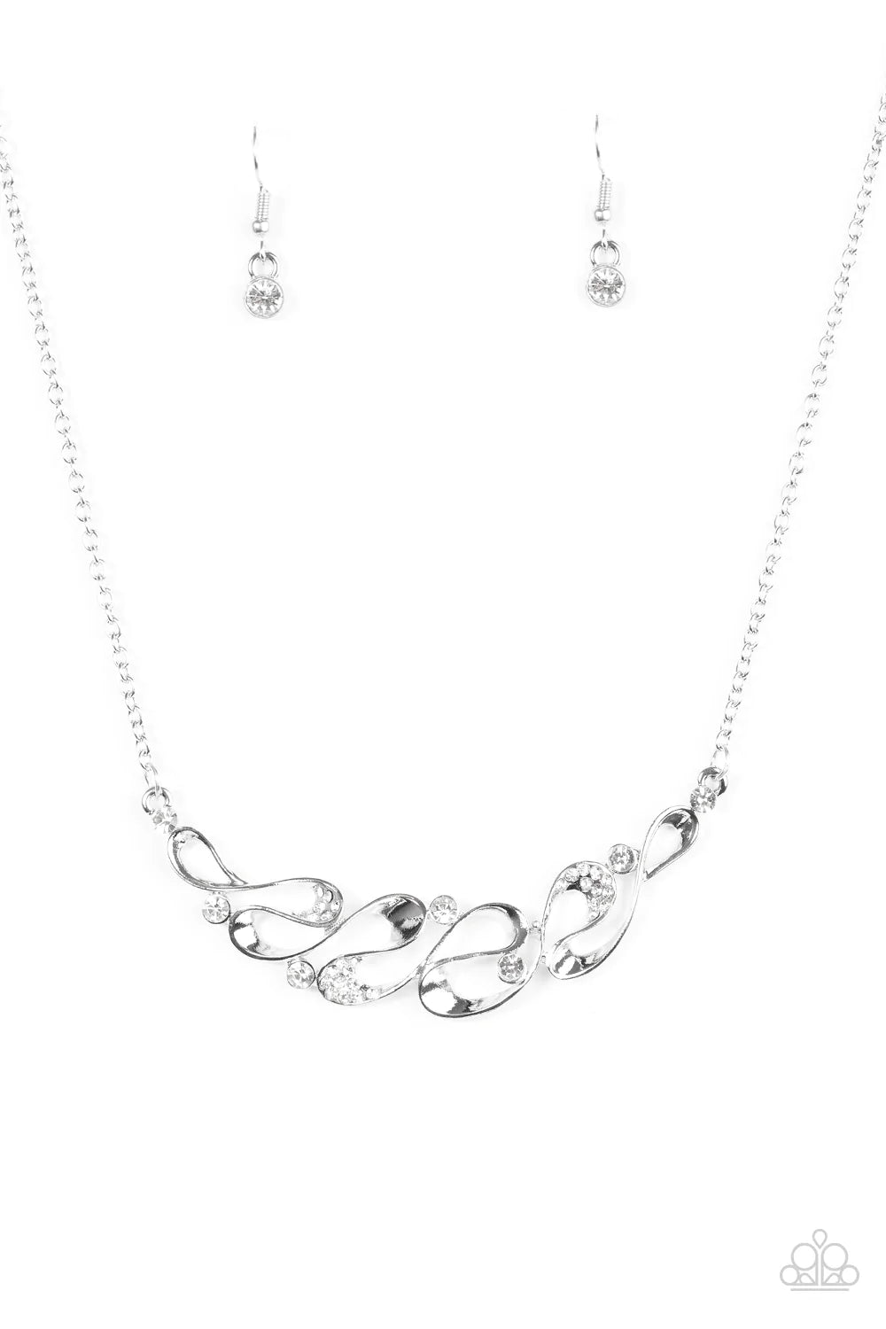 Paparazzi Necklace ~ Easy Money - White