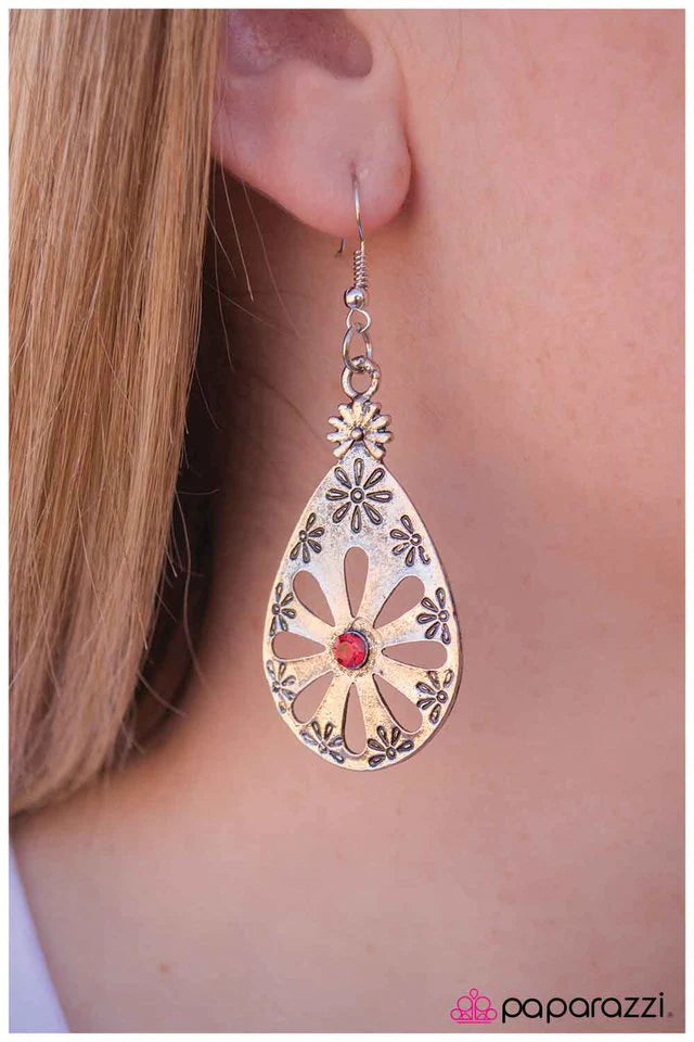 Pendiente Paparazzi ~ Cadena de margaritas - Rojo