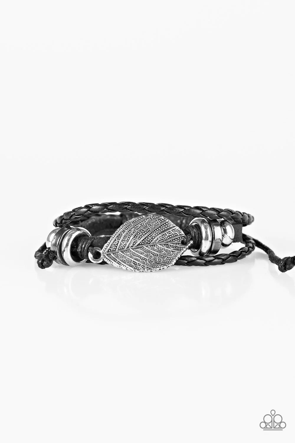 Pulsera Paparazzi ~ Forest Find - Negro