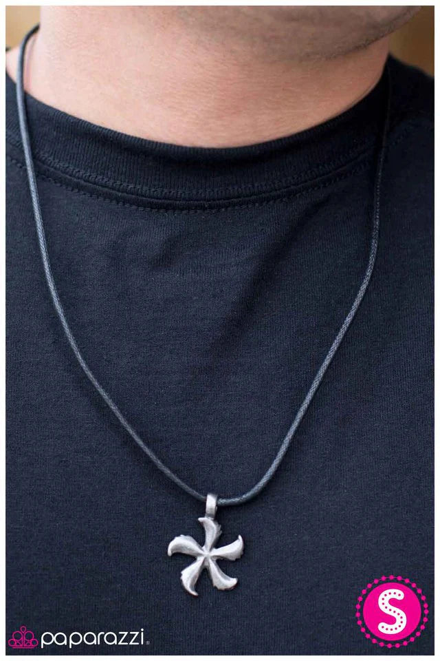 Collar Paparazzi ~ So Propelling - Negro