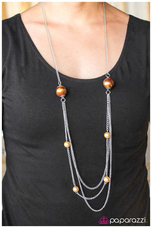 Collar Paparazzi ~ Warm Me Over - Amarillo