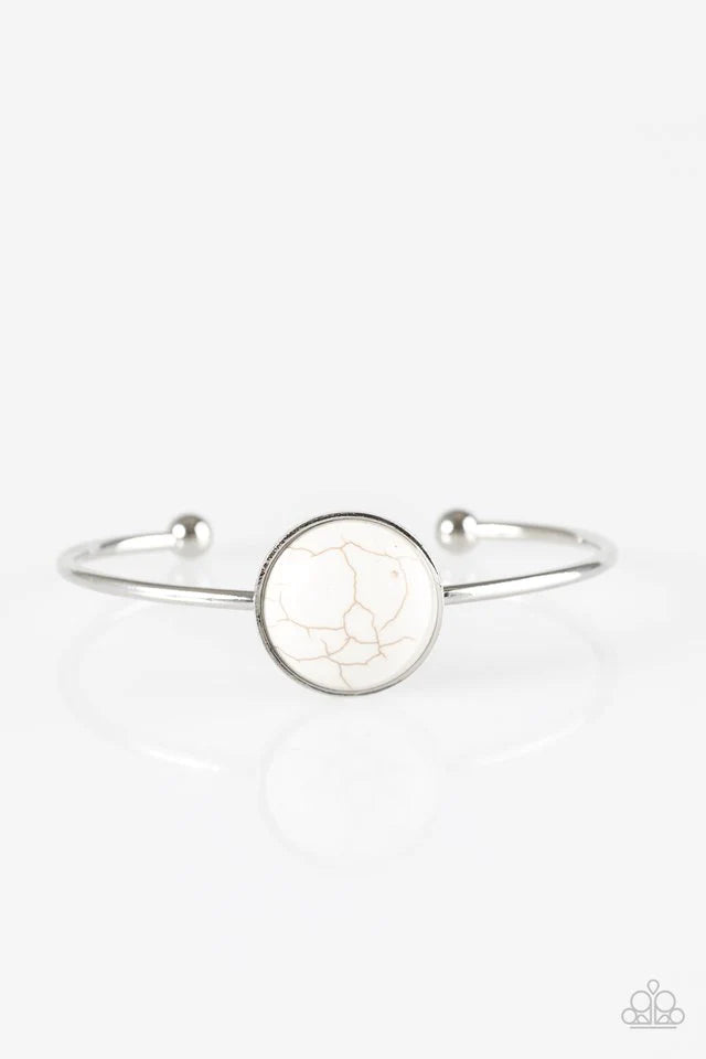 Paparazzi Bracelet ~ Magnificent Mountaineer - White