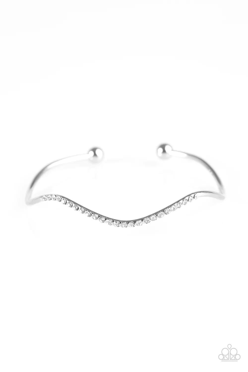 Pulsera Paparazzi ~ No Small Shimmer - Blanco