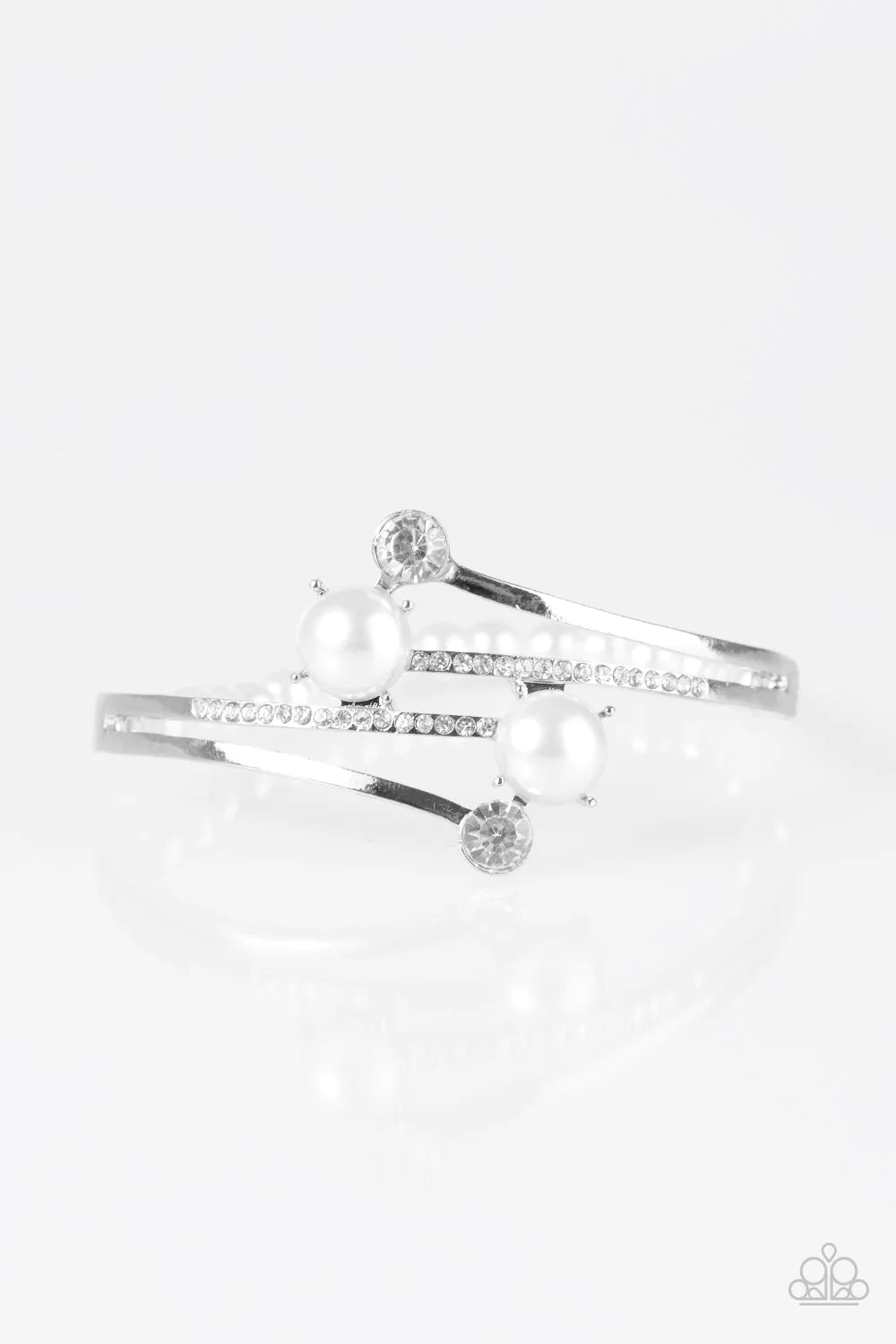 Pulsera Paparazzi ~ Solo se puede ir a lo más alto - Blanco