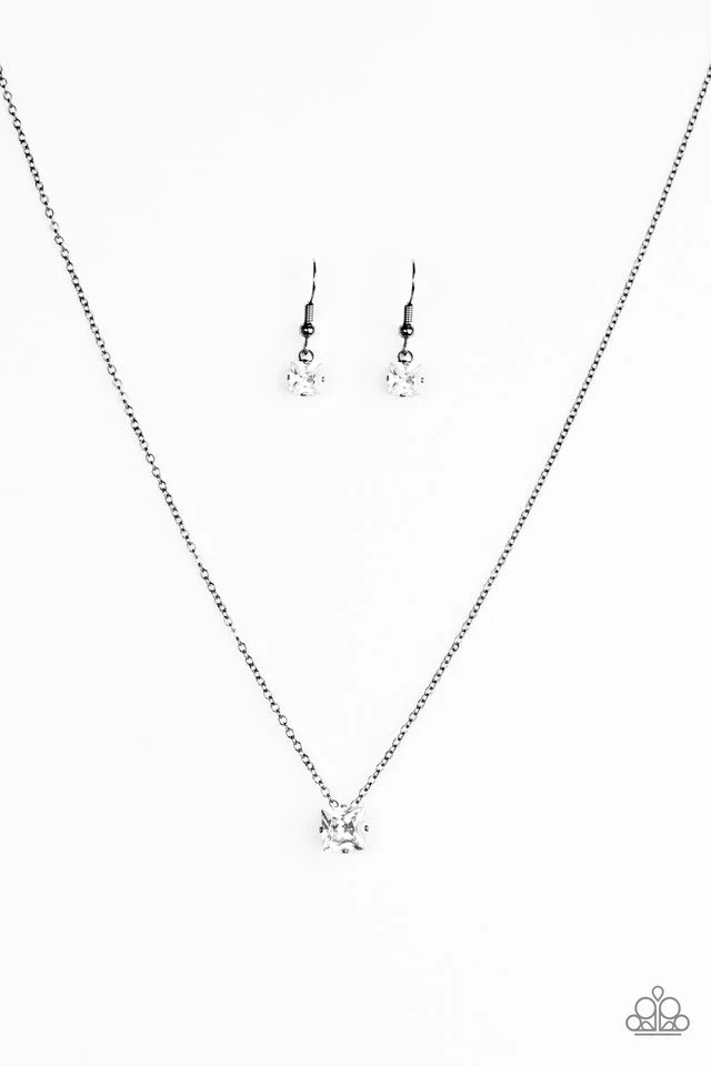 Paparazzi Necklace ~ Star Power - Black