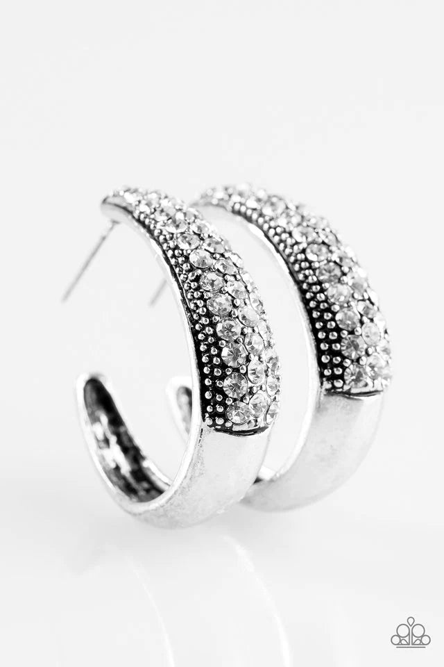 Pendiente Paparazzi ~ Glitter Jam - Blanco