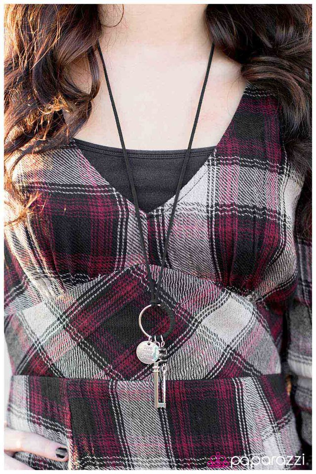 Collar Paparazzi ~ Potencial desbloqueado - Negro