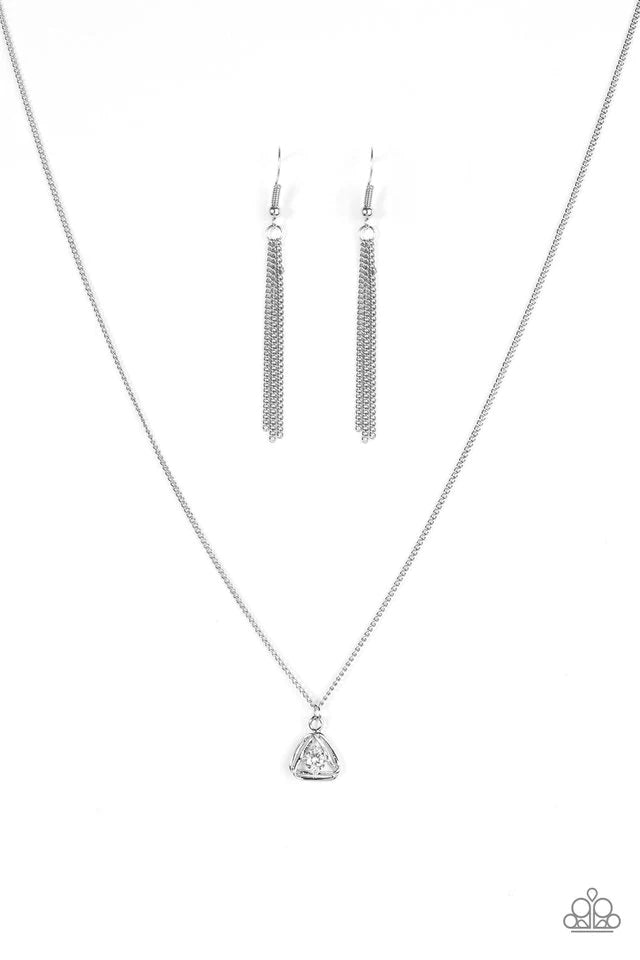 Paparazzi Necklace ~ Prismatic Princess - White